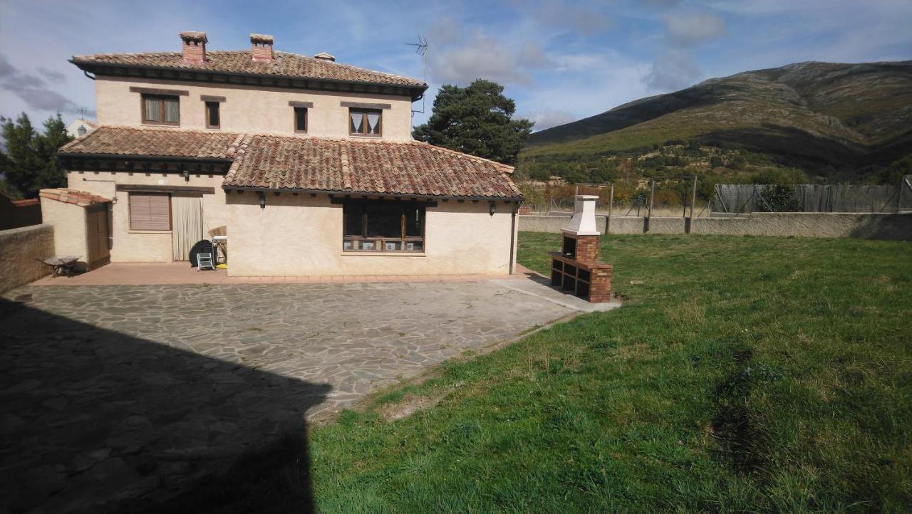 Vila El Mirador Del Hayedo Riofrio de Riaza Exteriér fotografie
