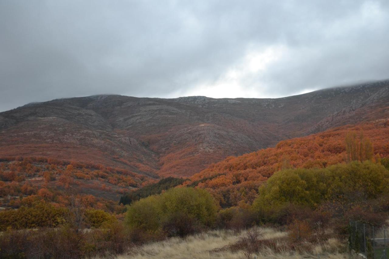 Vila El Mirador Del Hayedo Riofrio de Riaza Exteriér fotografie